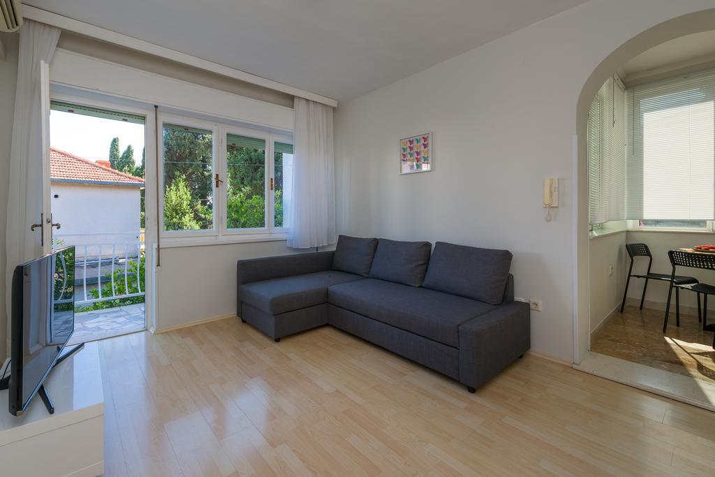 Garden Apartment Kaštela Kamer foto